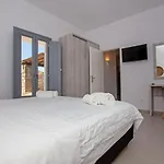 Katikies Ftelia Mykonos Panormos (Mykonos)