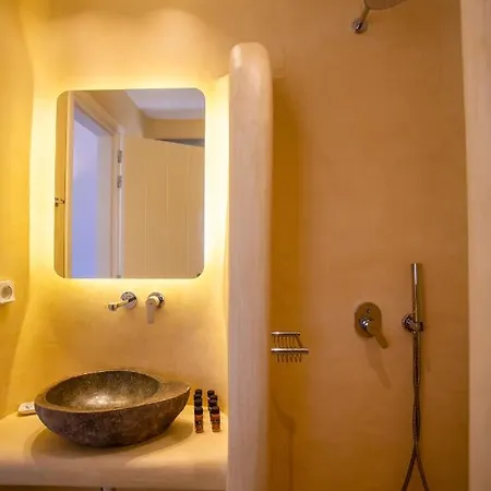 Katikies Ftelia Mykonos * بانورموس ميكونو