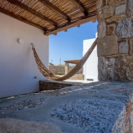 Katikies Ftelia Mykonos 帕诺尔莫斯米科诺斯