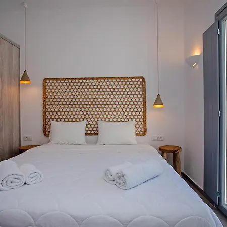 Katikies Ftelia Mykonos *